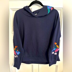 Navy blue sweatshirt with embroidery detail
